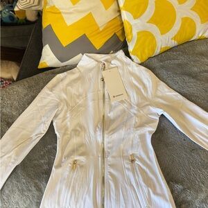 lululemon athletica Women's White Define Jacket